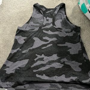 Old Navy tank top